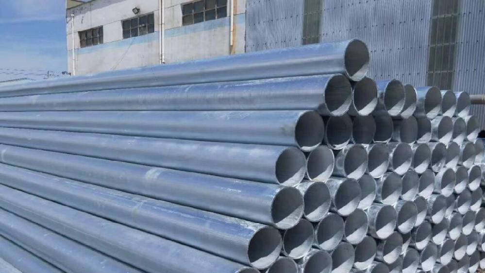 Características do processo de tubo de aço galvanizado