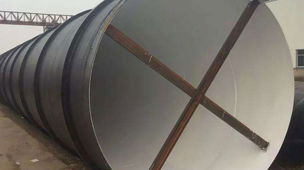 Características dos tubos de aço de grande diâmetro