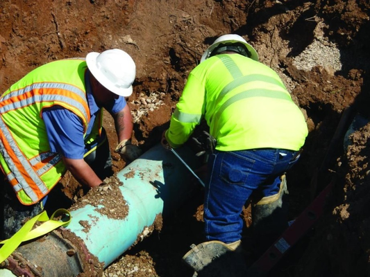 Projeto de renovação de tubulação de água e esgoto